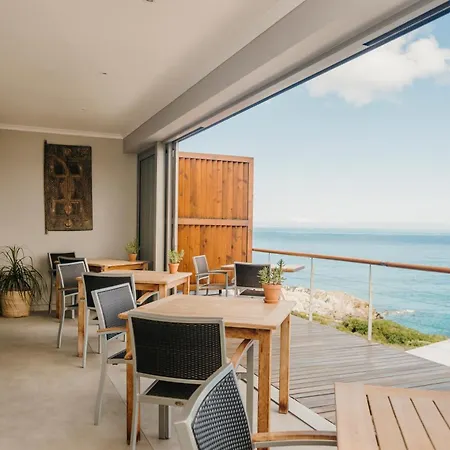 Cliff Lodge-2