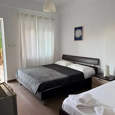 Guest House Plazhi Dhermi-3