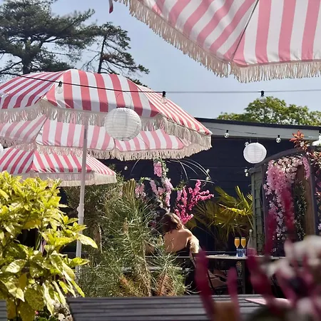 The Emsworth Hotel-2