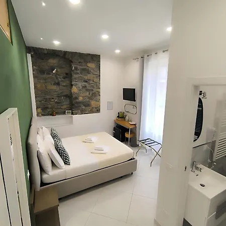 Cherry Rooms-3