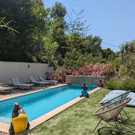 Bulles d'Olive Provence avec option jacuzzi-2