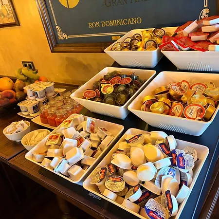 Hostal Juan Carlos-3