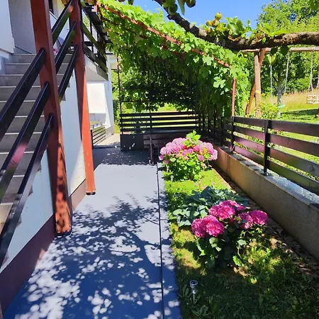 House Leonarda-2