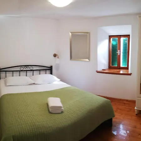 Guest House Marina-3