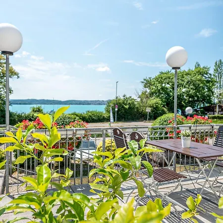 Uferperle - Gästehaus am Bodensee-2
