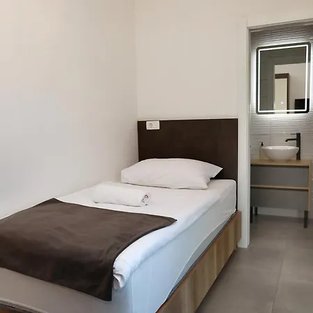 Kapov'S Rooms-2