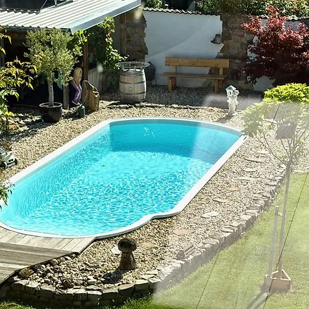 Haus am Pool-2