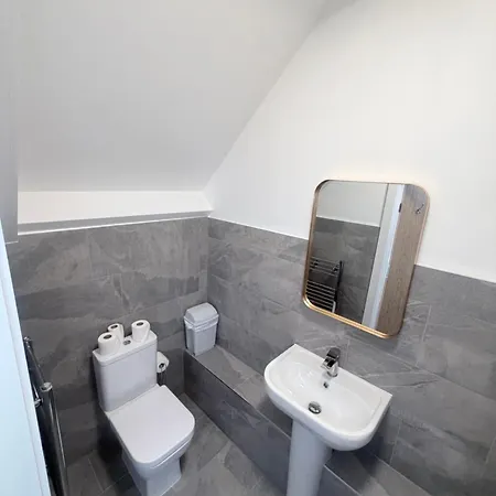 Crown House-3