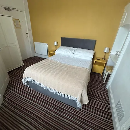 Morlea Guest House-3