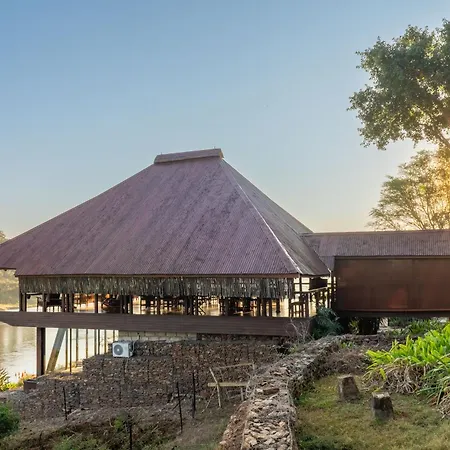River House Lodge-3