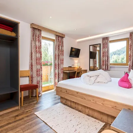 Haus Alpenrose-2