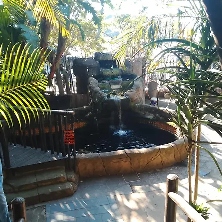 Laletsa Lodge-2