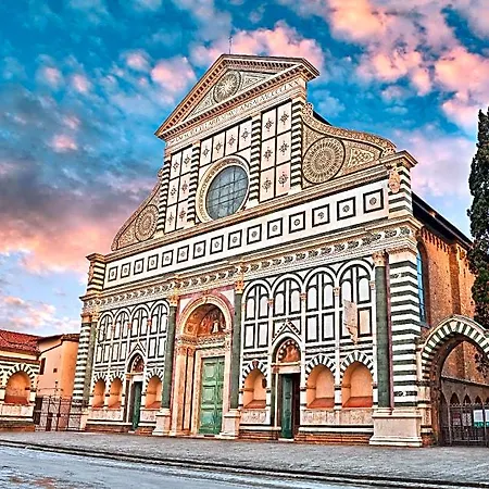 Stella Della Casa-3