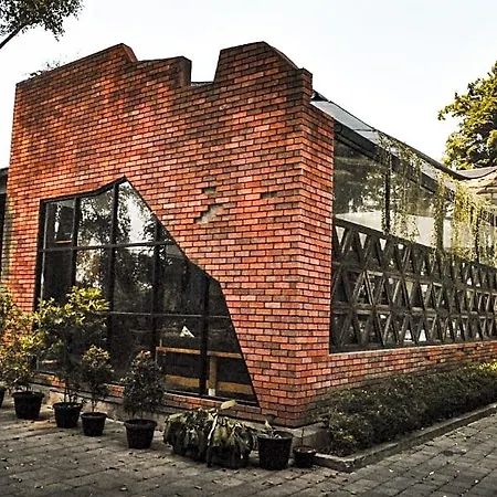 Blossom Resident Blok M-2