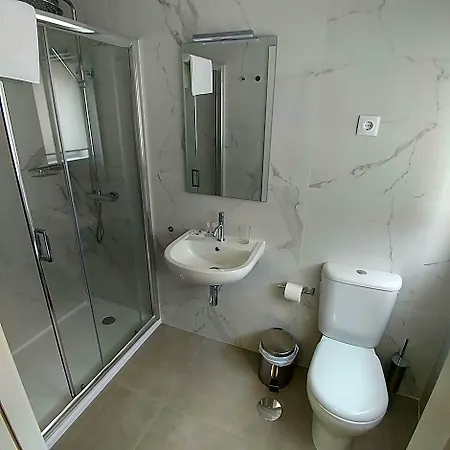 Baixinho Guest House-3