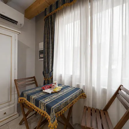 Flove' Rooms Venice-3