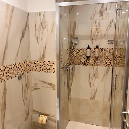 Hotel Ercoli House-2