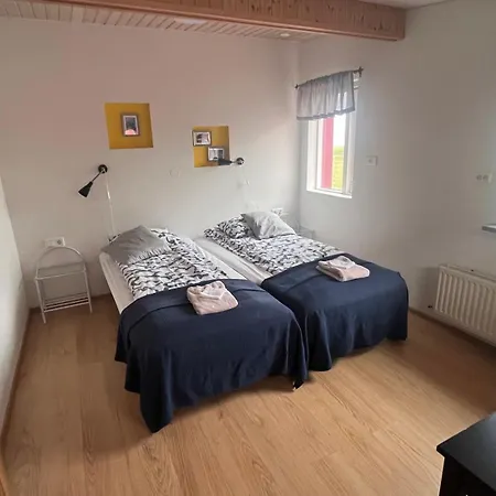 Grund I Grundarfirthi Economy Guesthouse-3