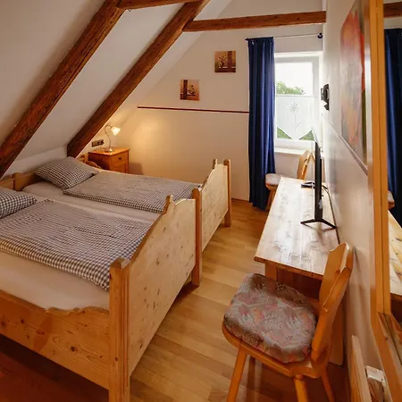 Zum Spitzbuam-2