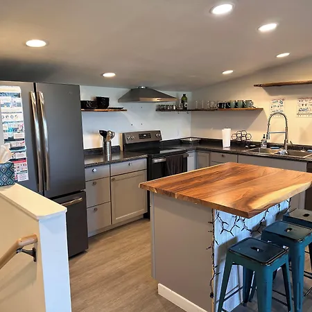 The Asbury House Guest Rentals-2