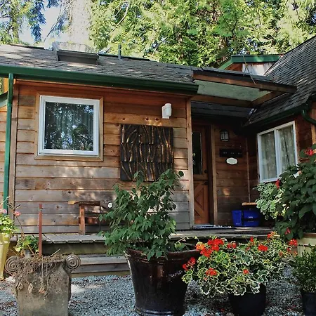 Thistle Dew Cottage-3