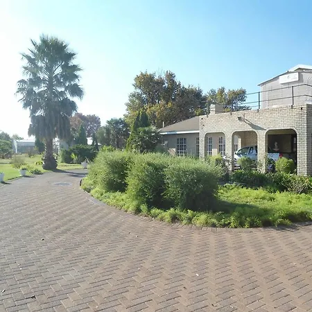 Robin Nest Guest House-2