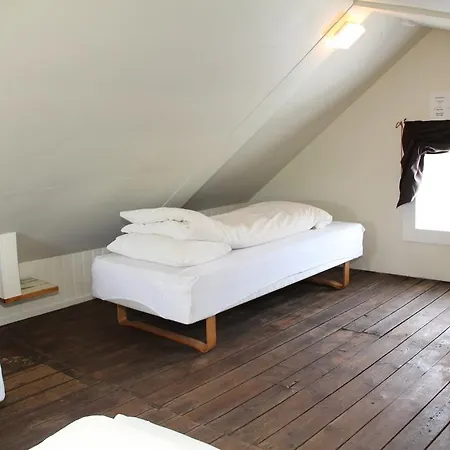 Hofdi Guesthouse-3