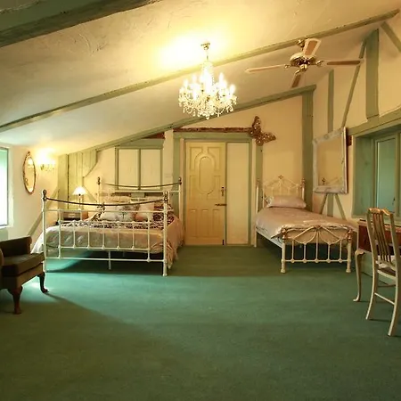 The Edge Accommodation-3