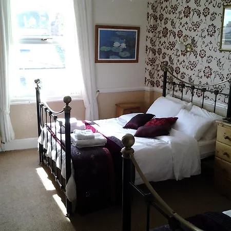 No. 9 Guest House-3