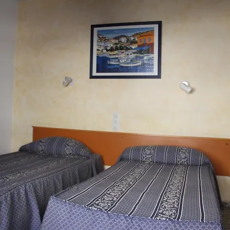 Hostal Mengual-3