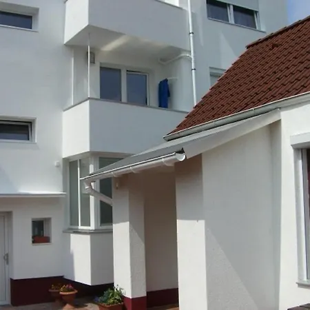 Gästehaus Hanseat-2