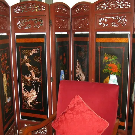 Three Chimneys Bed And Breakfast Boutique Guest House-2