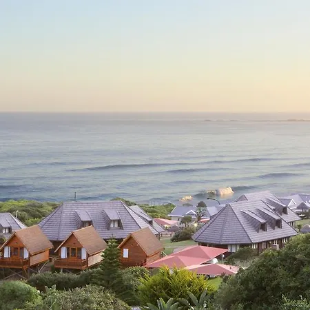 Brenton On Sea Cottages-3