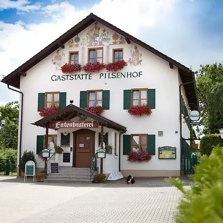 Landgasthof Pilsenhof Entenbraterei-2