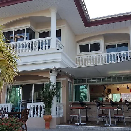 East Shore Pattaya Resort-2
