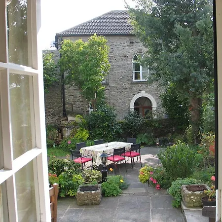 Clyde House-3