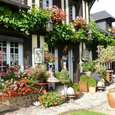La Ferme Du Pressoir Guest House-3