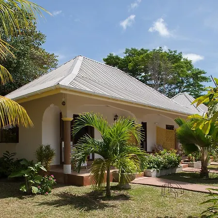 Etoile Labrine Guest House-2