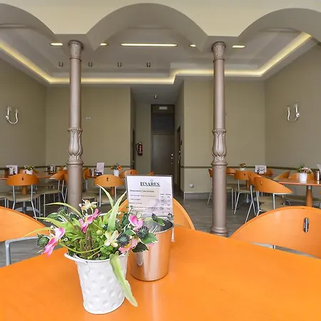 Hostal Linares-3