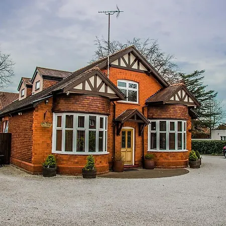 Grove Guest House-2