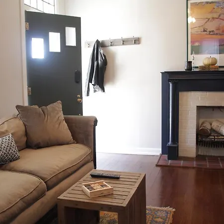 Modern Homestead Guest House-2