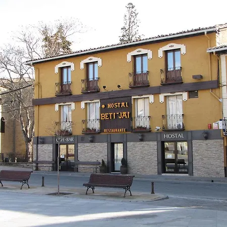 Hostal Beti-Jai-2