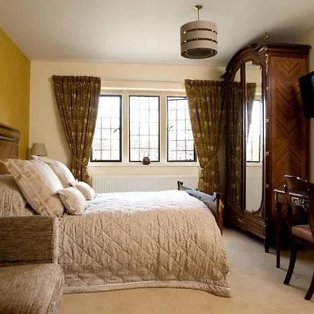 Cranbourne House-2