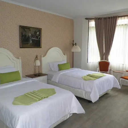 Sandalwood Boutique Guest House-3