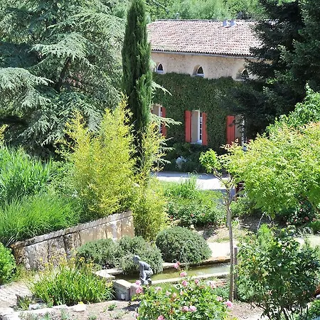 Une Campagne En Provence-3