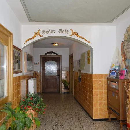 Bayersoier Hof-3