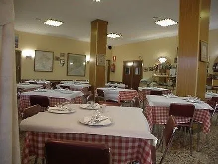 Hostal Oasis-2