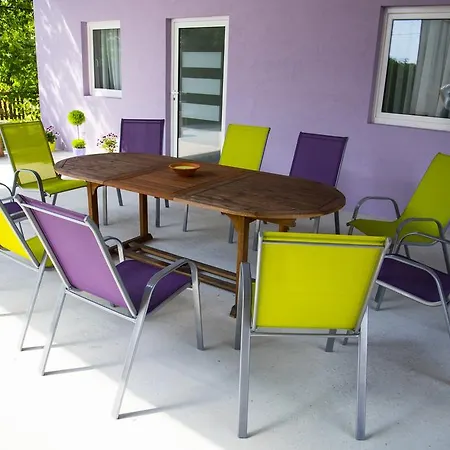 Rooms Garden Zagreb Airport-3