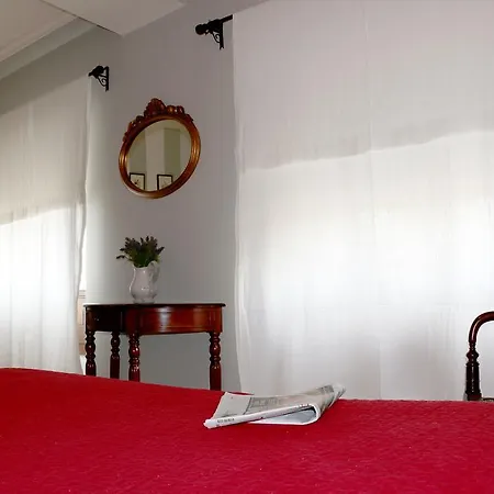 Hostal Emilia-3