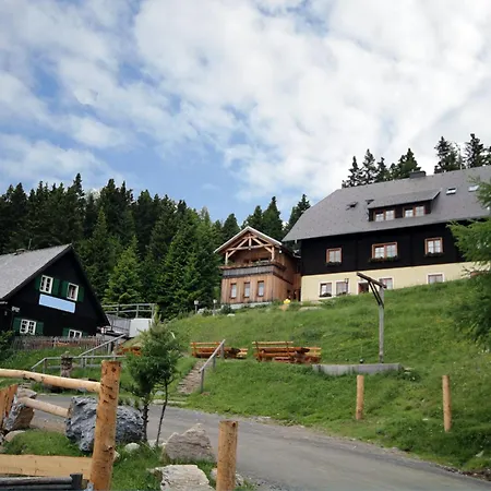 Almwellness Tonnerhütte-3